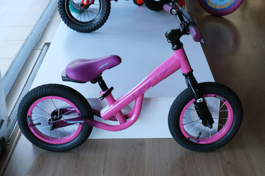 BICICLETA GW PUSH BIKE FREE RIDE PARA NIÑO/A